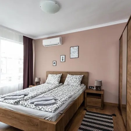 мястото Apartament *